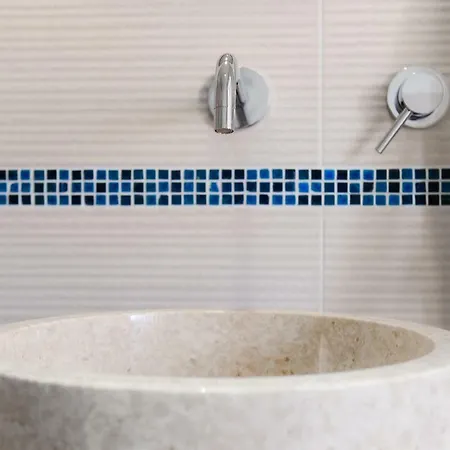 Uel Laghee 아파트 *